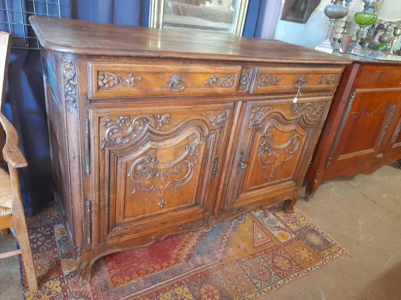 Buffet sculpté époque XVIIIe, photo 1 sur 7