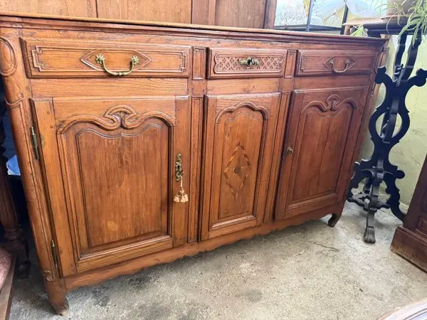 Enfilade en chêne massif – Style Louis XV provincial – Fin XIXᵉ siècle